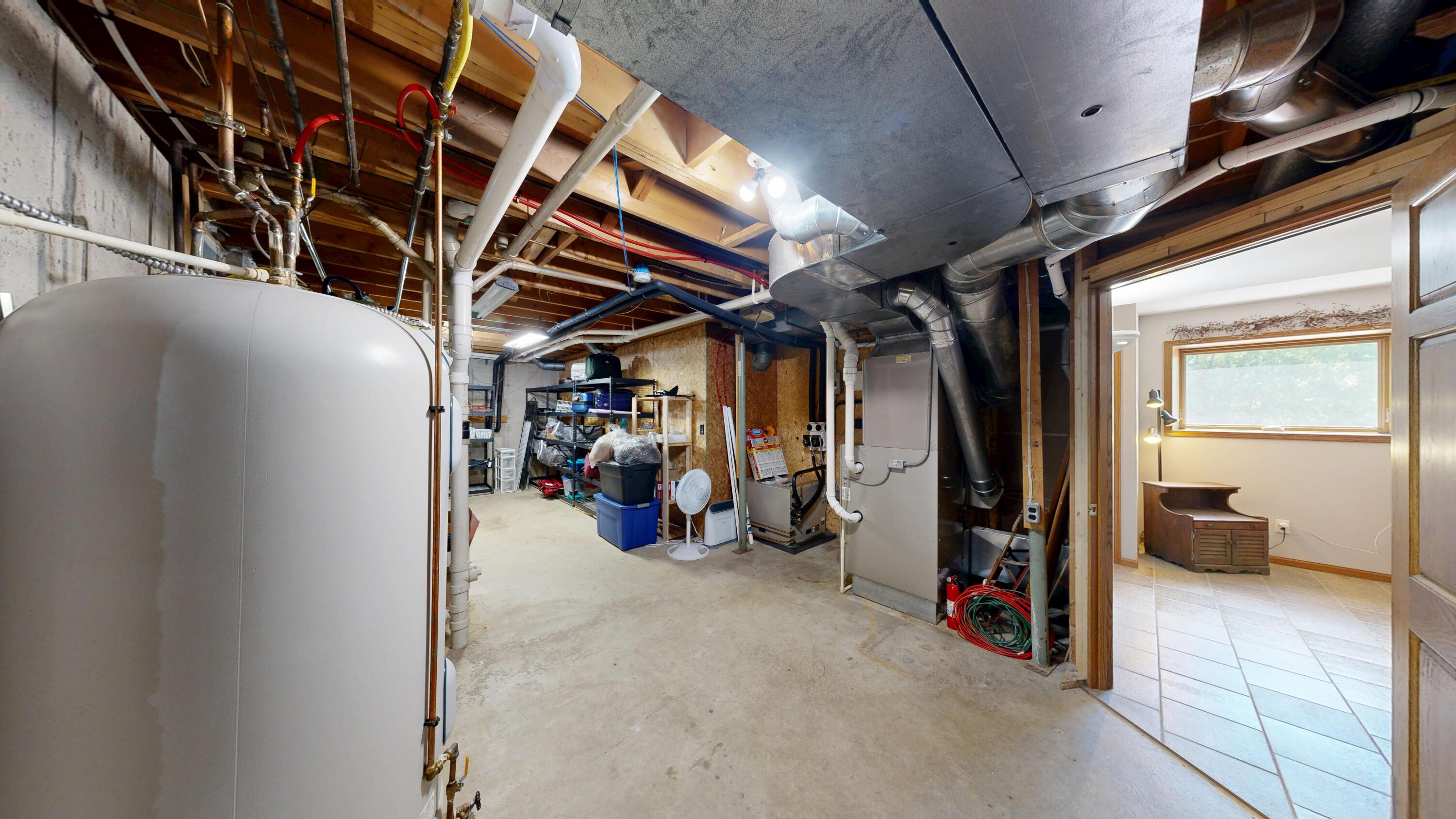 580 Skunk Hollow Road La Crescent, MN 55947 - Photo 52 of 83 Utility Room