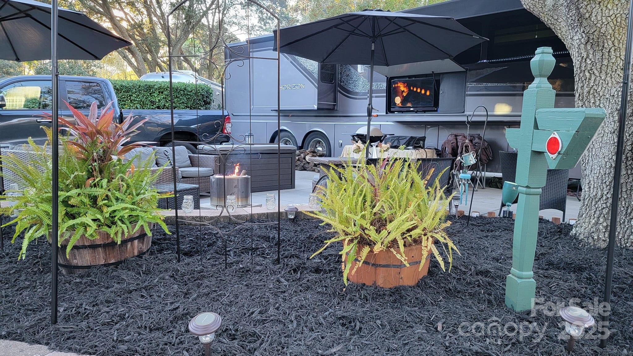 43B Jenkins Island Road, Unit 177 Hilton Head Island, SC 29926 - Photo 16 of 17 a view of outdoor space and porch