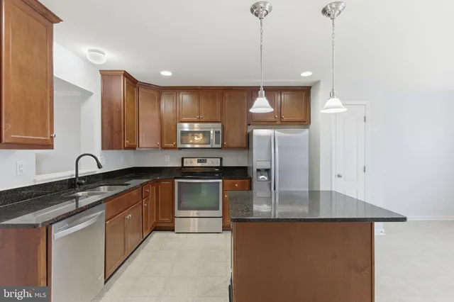 $2,100 | 37 Britania Court, Martinsburg, WV 25405