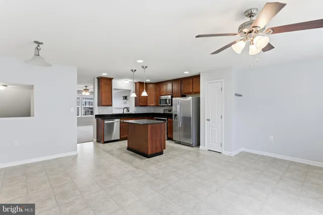 $2,100 | 37 Britania Court, Martinsburg, WV 25405