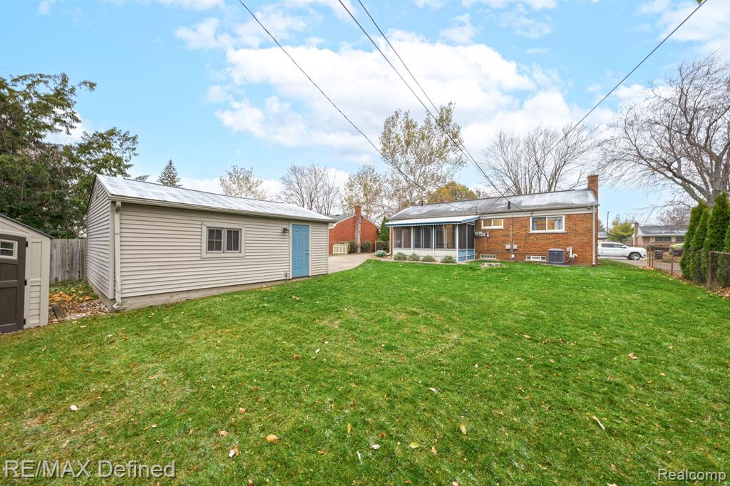 532 Meadow Lane Rochester, MI 48307 - Photo 21 of 22