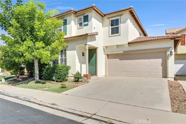 $3,500 | 323 Lydia Lane, Corona, CA 92882