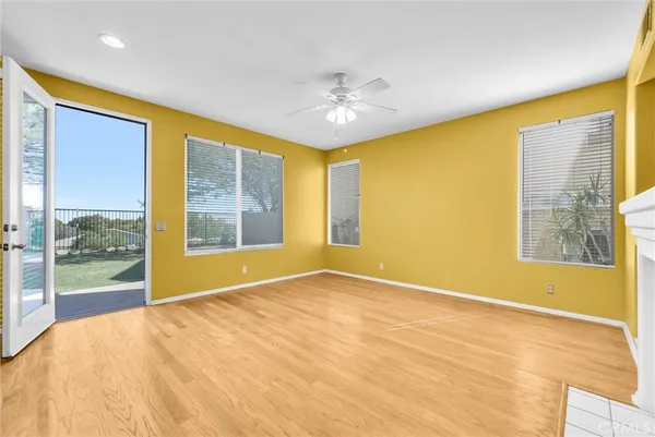 $3,500 | 323 Lydia Lane, Corona, CA 92882