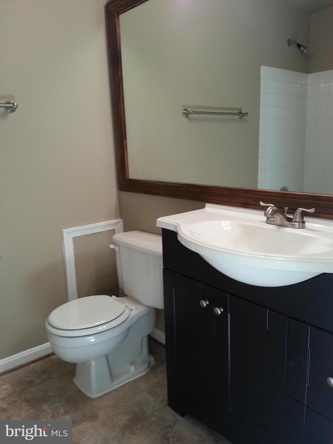 15007 Travert Way Silver Spring, MD 20906 - Photo 20 of 23 Bath