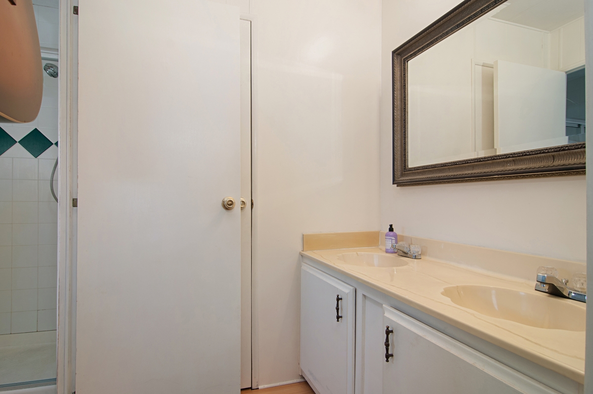 1202 Borden Road, Unit 162 Escondido, CA 92026 - Photo 5 of 10