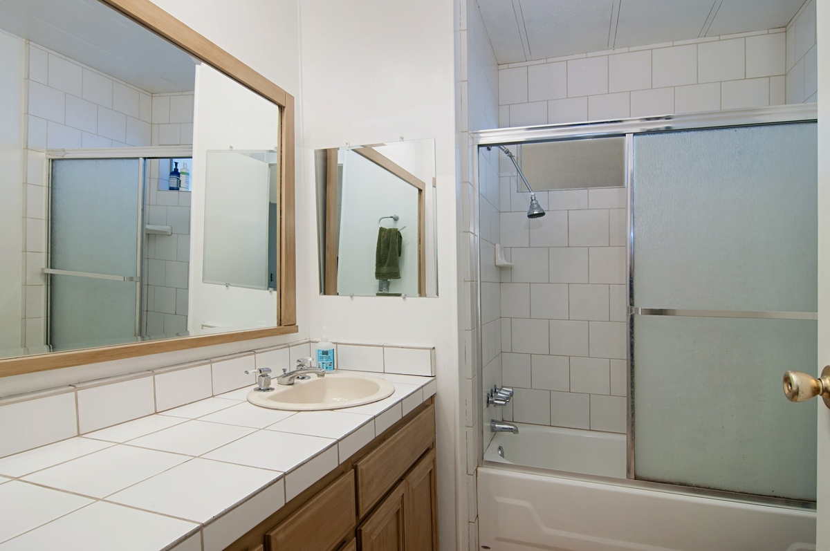 1202 Borden Road, Unit 162 Escondido, CA 92026 - Photo 7 of 10