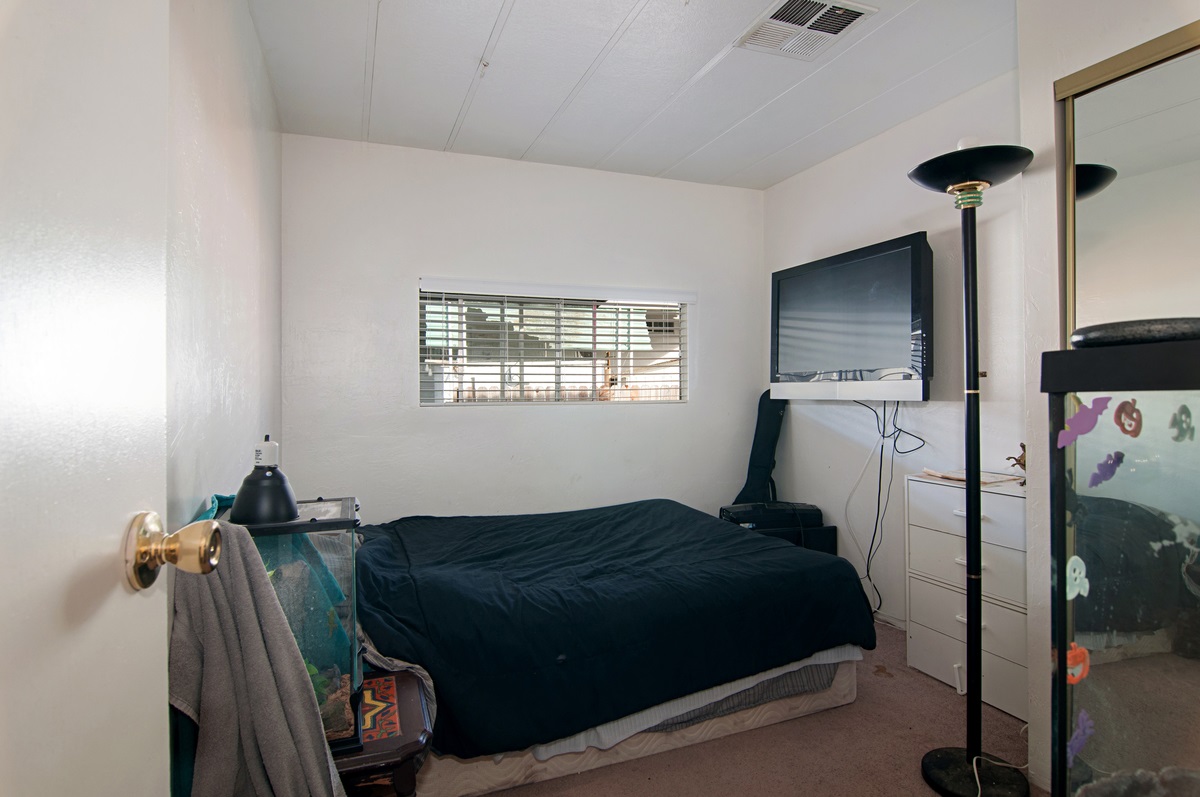 1202 Borden Road, Unit 162 Escondido, CA 92026 - Photo 8 of 10