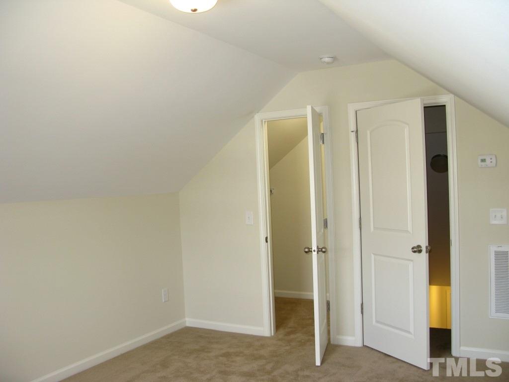 6840 Planting Court Raleigh, NC 27610 - Photo 8 of 18
