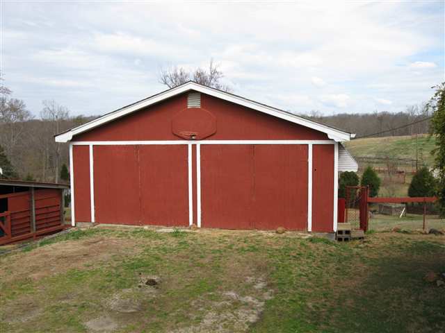 2446 Fews Bridge Road Greer, SC 29651 - Photo 21 of 23