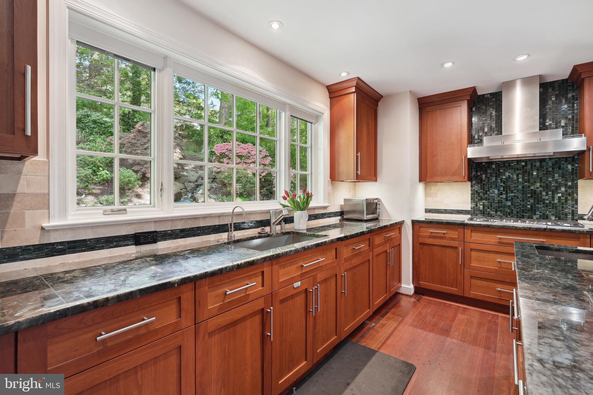5917 Ramsgate Road Bethesda, MD 20816 - Photo 8 of 28 Gallery Image 8