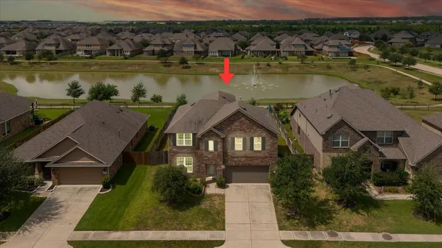 $425,000 | 5223 Gerent Lane, Katy, TX 77493