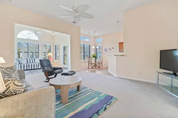 $435,000 | 2 Hearthstone Way, Murrells Inlet, SC 29576