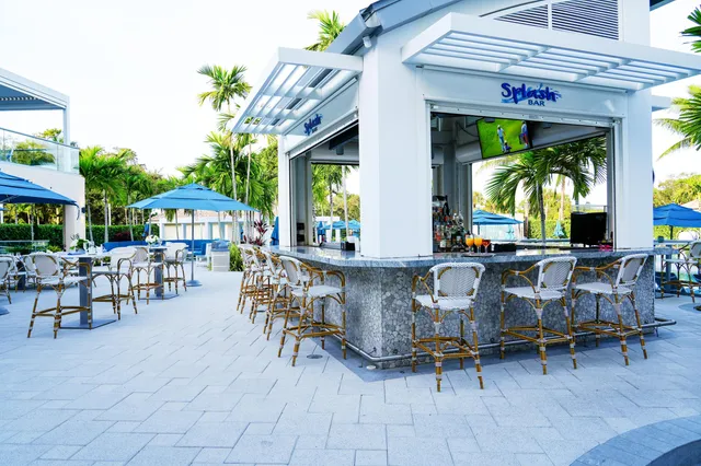 $325,000 | 5 Eastgate Drive, Unit C, Boynton Beach, FL 33436