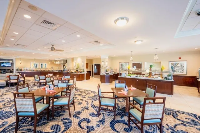 $325,000 | 5 Eastgate Drive, Unit C, Boynton Beach, FL 33436