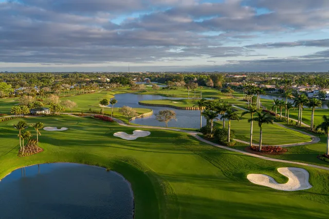 $325,000 | 5 Eastgate Drive, Unit C, Boynton Beach, FL 33436