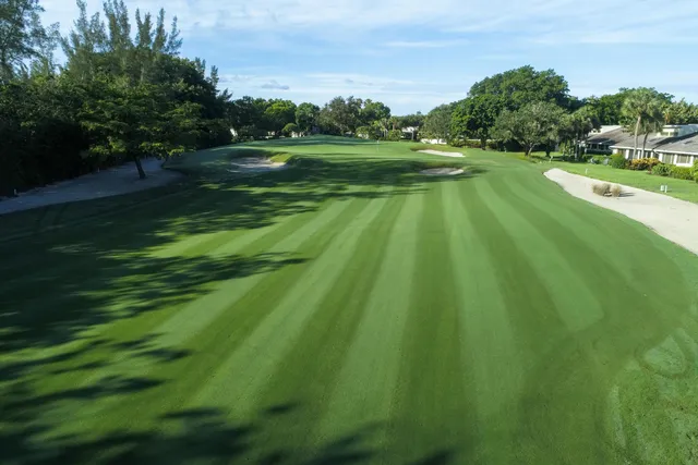 $325,000 | 5 Eastgate Drive, Unit C, Boynton Beach, FL 33436