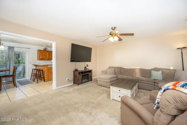 $399,000 | 134 Lloyd's Lane, Aydlett, NC 27916