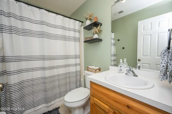 $399,000 | 134 Lloyd's Lane, Aydlett, NC 27916