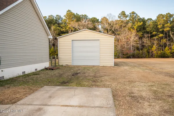 $399,000 | 134 Lloyd's Lane, Aydlett, NC 27916