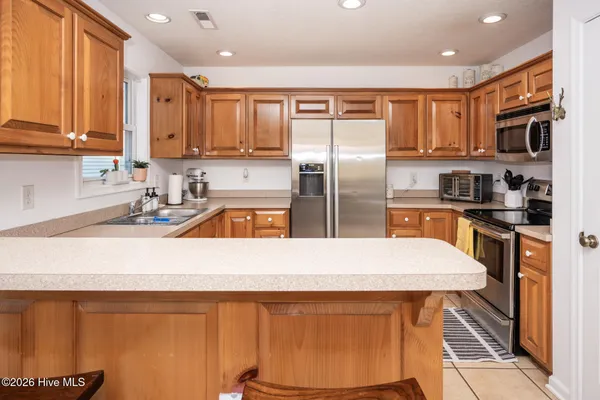 $399,000 | 134 Lloyd's Lane, Aydlett, NC 27916