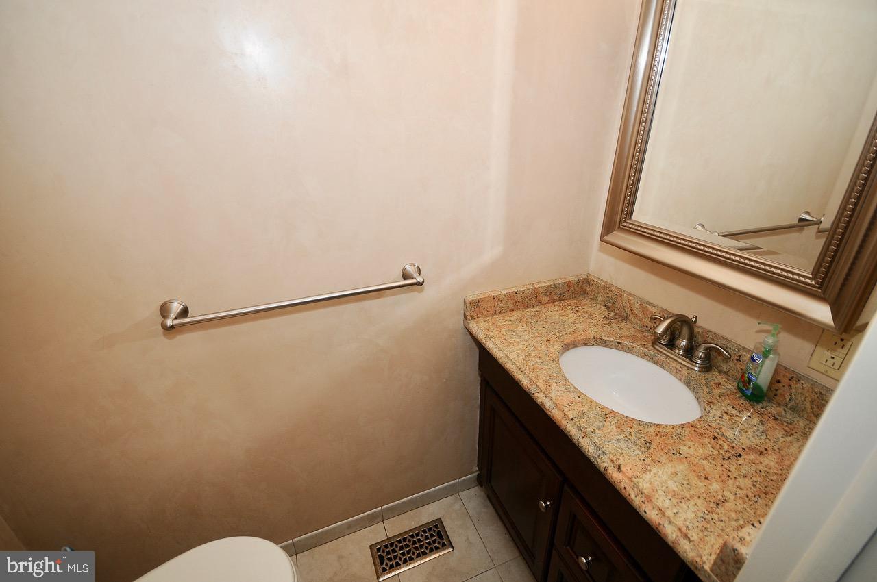 34 Candlestick Road Clementon, NJ 08021 - Photo 11 of 34 Half Bath