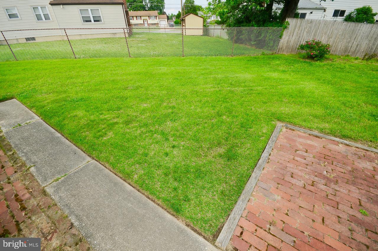 34 Candlestick Road Clementon, NJ 08021 - Photo 29 of 34 Backyard