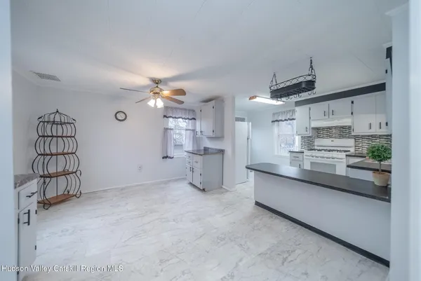 $325,000 | 1 Clinton Avenue, Kingston, NY 12401