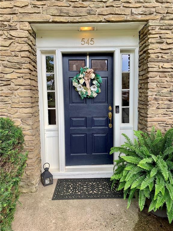 545 Westover Road Pittsburgh, PA 15228 - Photo 2 of 20