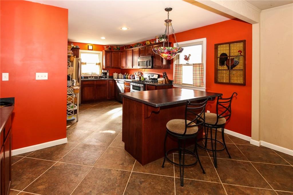 7350 Graham Road Indianapolis, IN 46250 - Photo 8 of 25 Gallery Image 8
