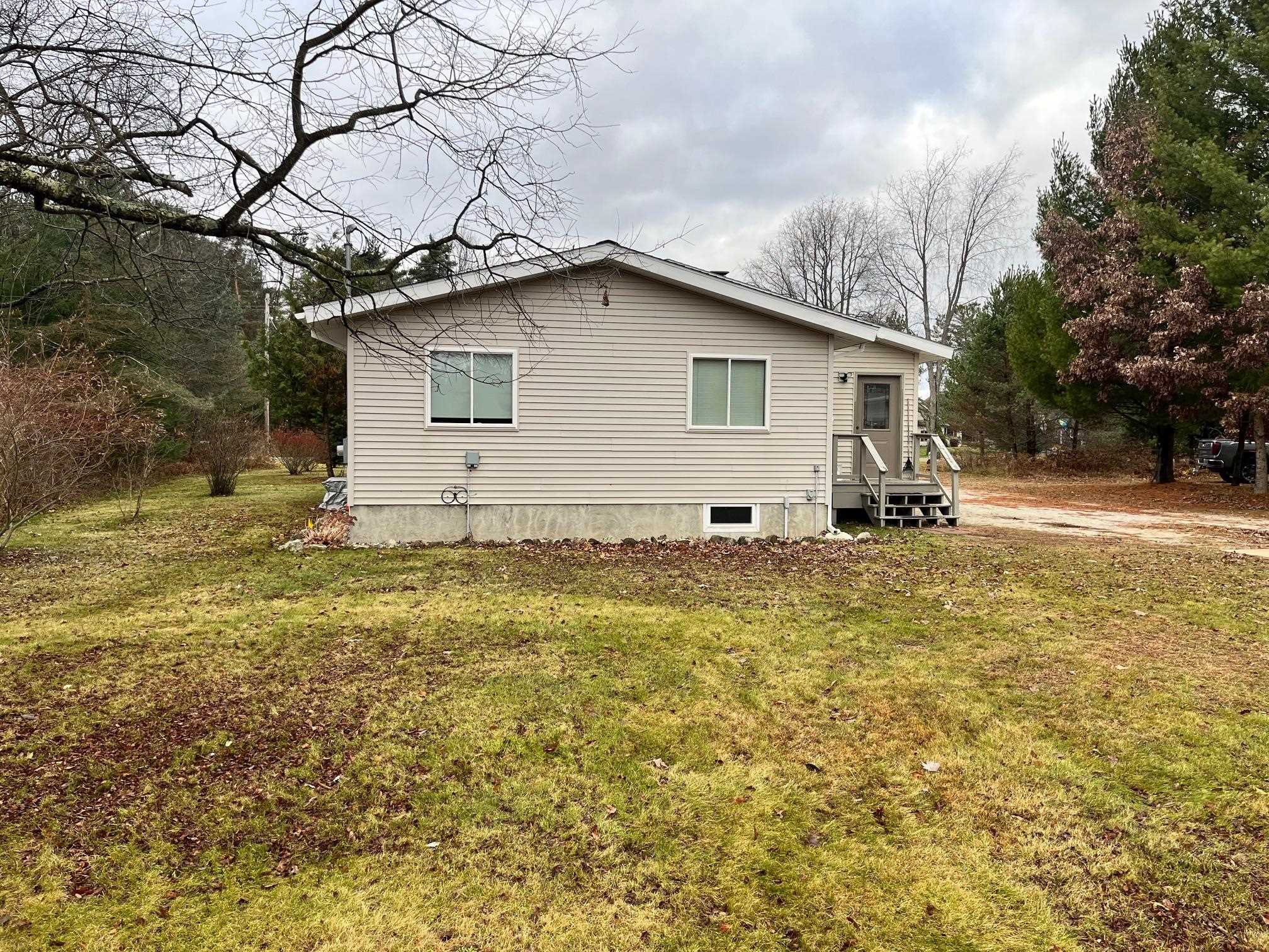 9458 Johnson Road Kaleva, MI 49645 - Photo 5 of 41