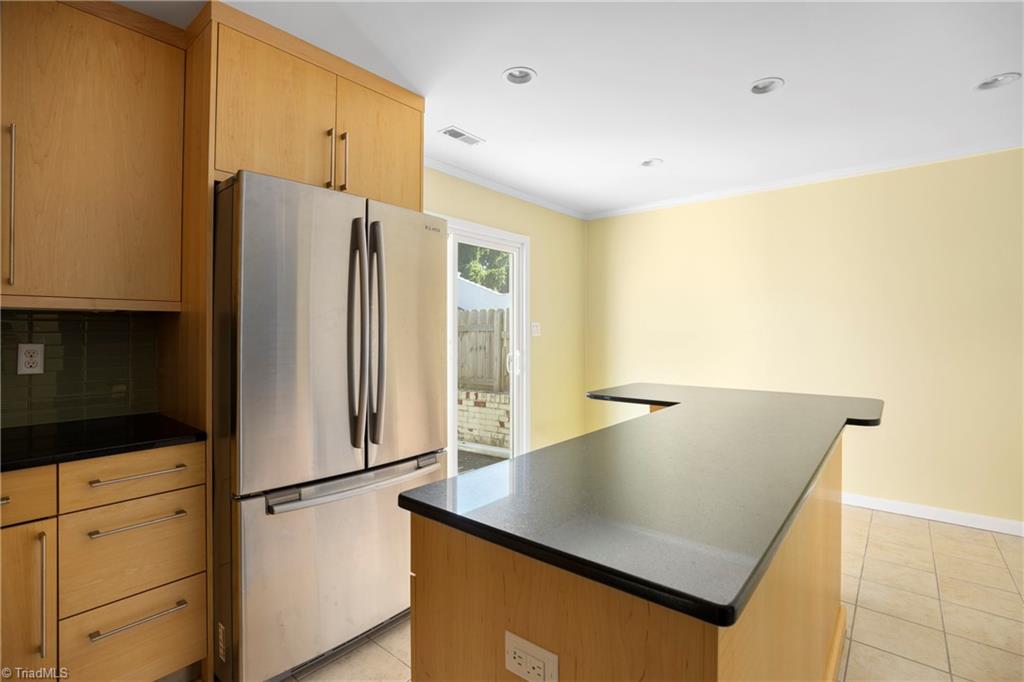 5723 Bramblegate Road, Unit D Greensboro, NC 27409 - Photo 12 of 26 Gallery Image 12