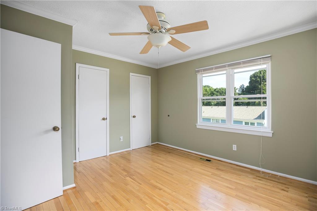 5723 Bramblegate Road, Unit D Greensboro, NC 27409 - Photo 18 of 26 Gallery Image 18