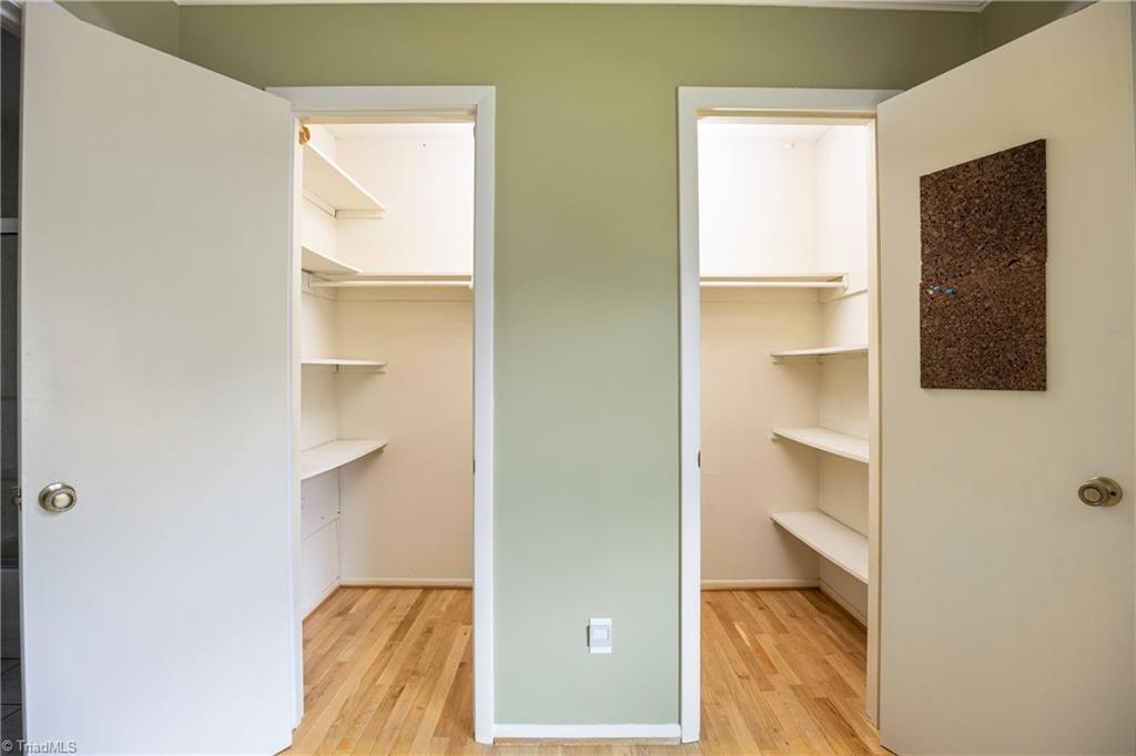 5723 Bramblegate Road, Unit D Greensboro, NC 27409 - Photo 21 of 26 Gallery Image 21