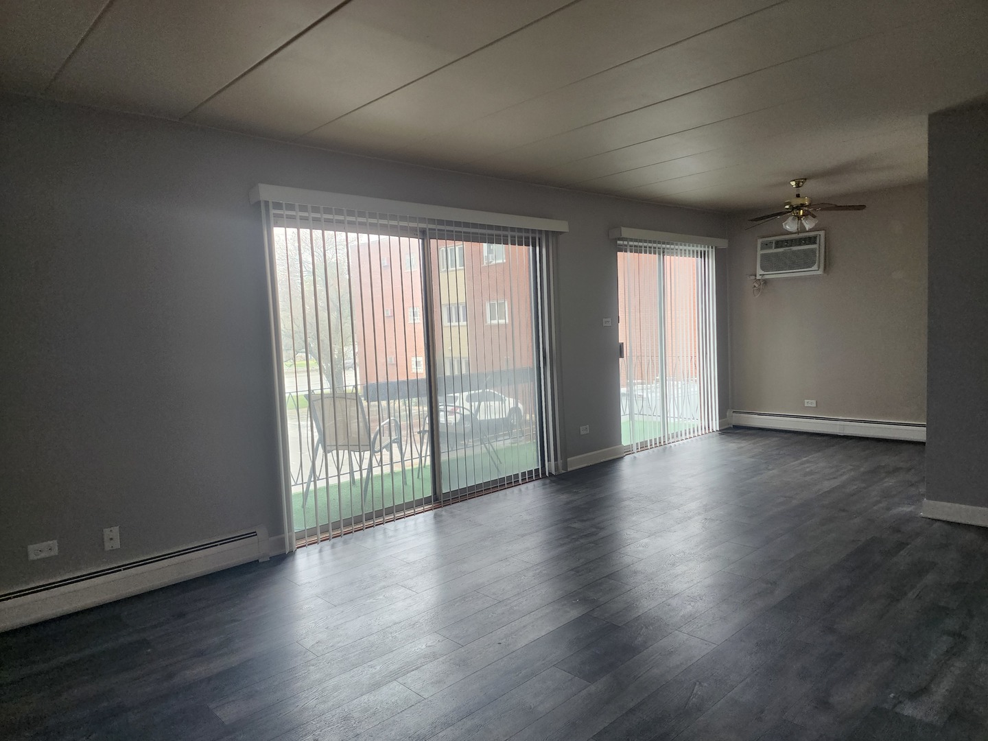 4754 West 101st Street, Unit 1B Oak Lawn, IL 60453 - Photo 3 of 10