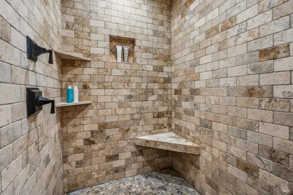 $695,000 | 488 Cochrane Avenue, Ukiah, CA 95482