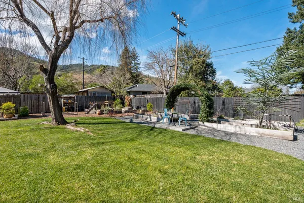 $695,000 | 488 Cochrane Avenue, Ukiah, CA 95482