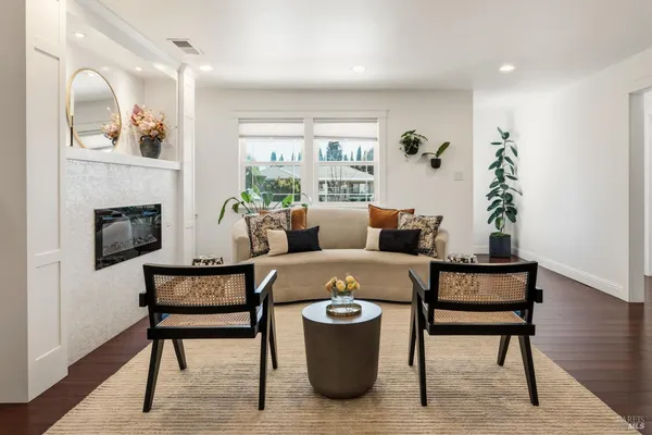 $695,000 | 488 Cochrane Avenue, Ukiah, CA 95482