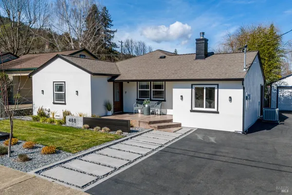 $695,000 | 488 Cochrane Avenue, Ukiah, CA 95482