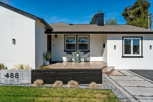 $695,000 | 488 Cochrane Avenue, Ukiah, CA 95482