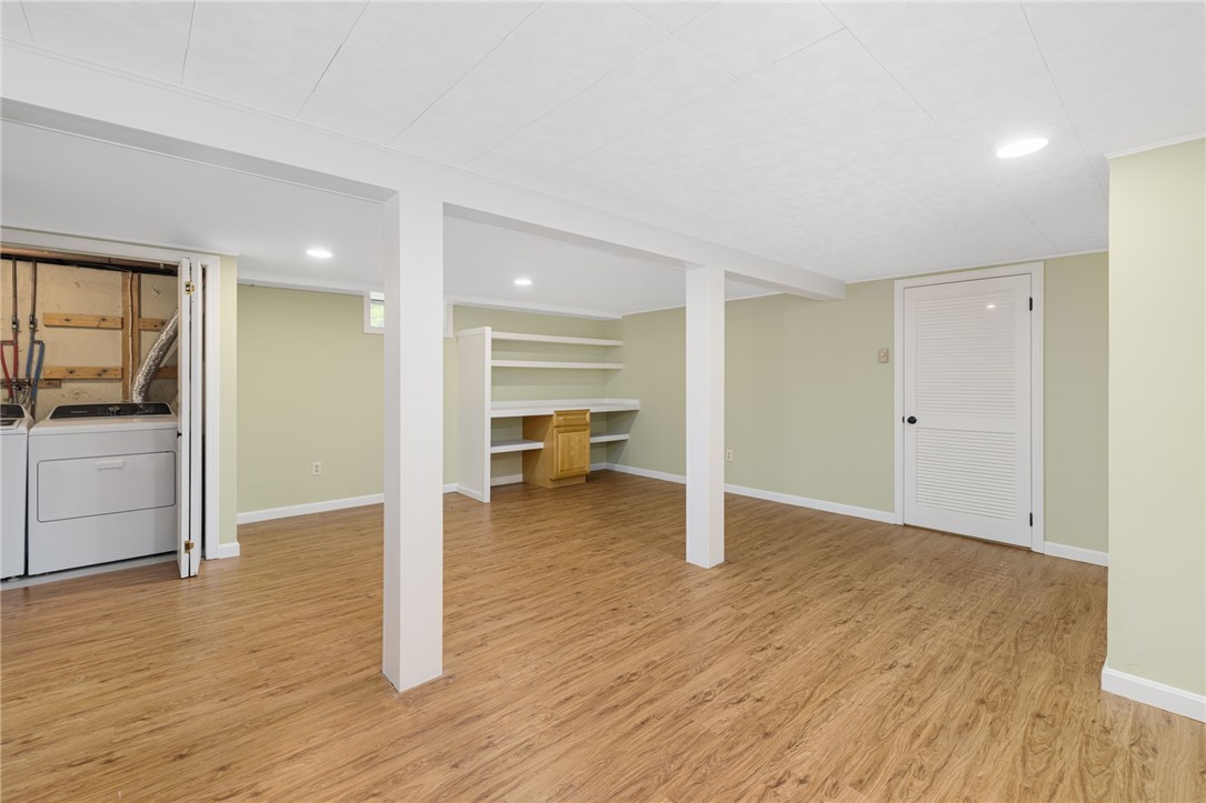30 Abigail Street Warwick, RI 02818 - Photo 25 of 38