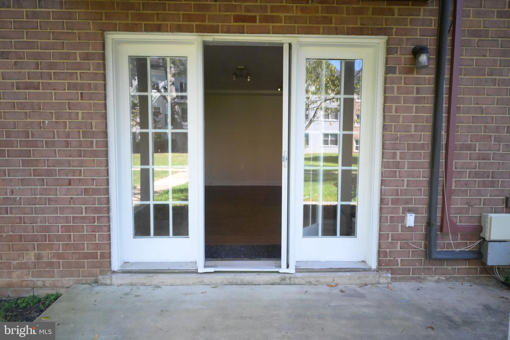 9451 Fairfax Boulevard, Unit 102 Fairfax, VA 22031 - Photo 3 of 26 a view of front door of house
