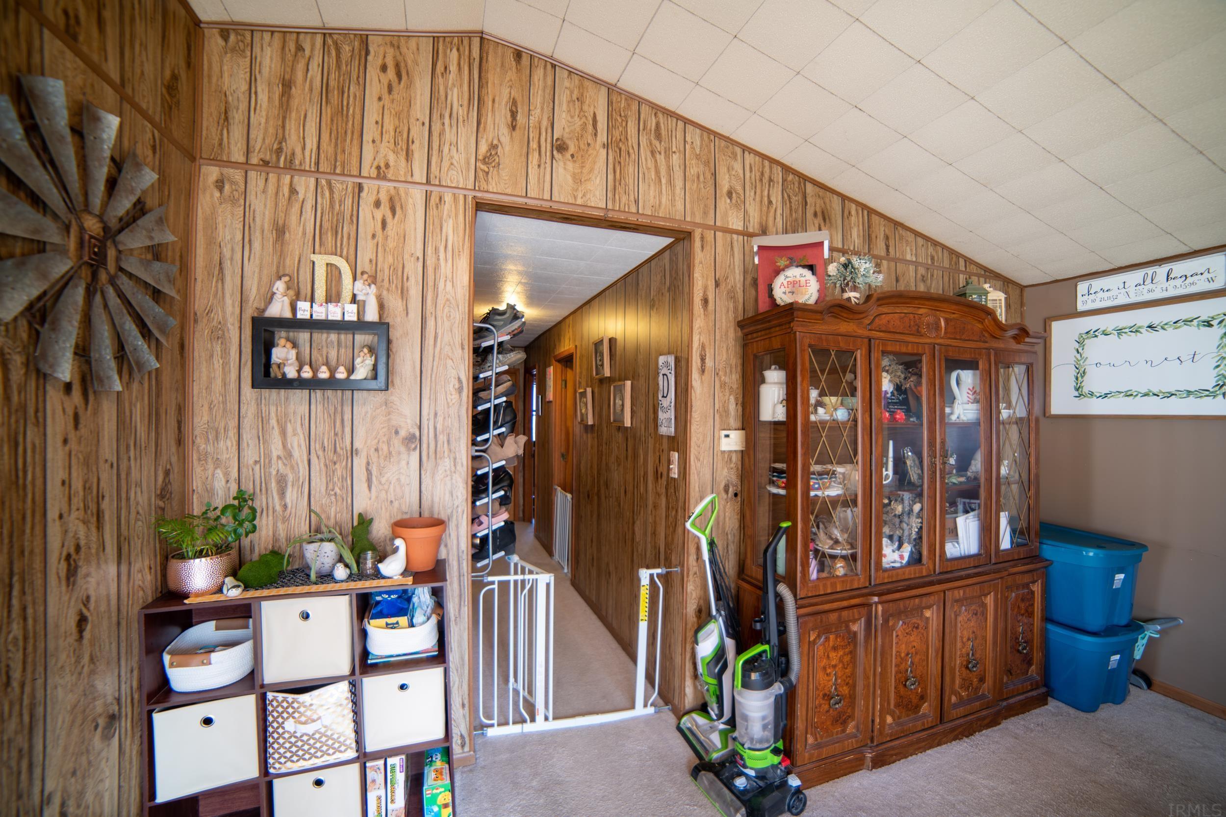 2256 South Old Clifty Road Bloomfield, IN 47424 - Photo 8 of 23