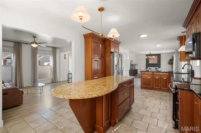 $425,000 | 1516 Fox Ridge Court, Arnold, MO 63010