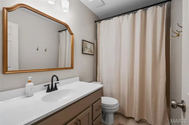 $425,000 | 1516 Fox Ridge Court, Arnold, MO 63010