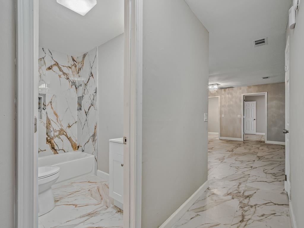 2815 Highway 69 Grand Ridge, FL 32442 - Photo 20 of 30