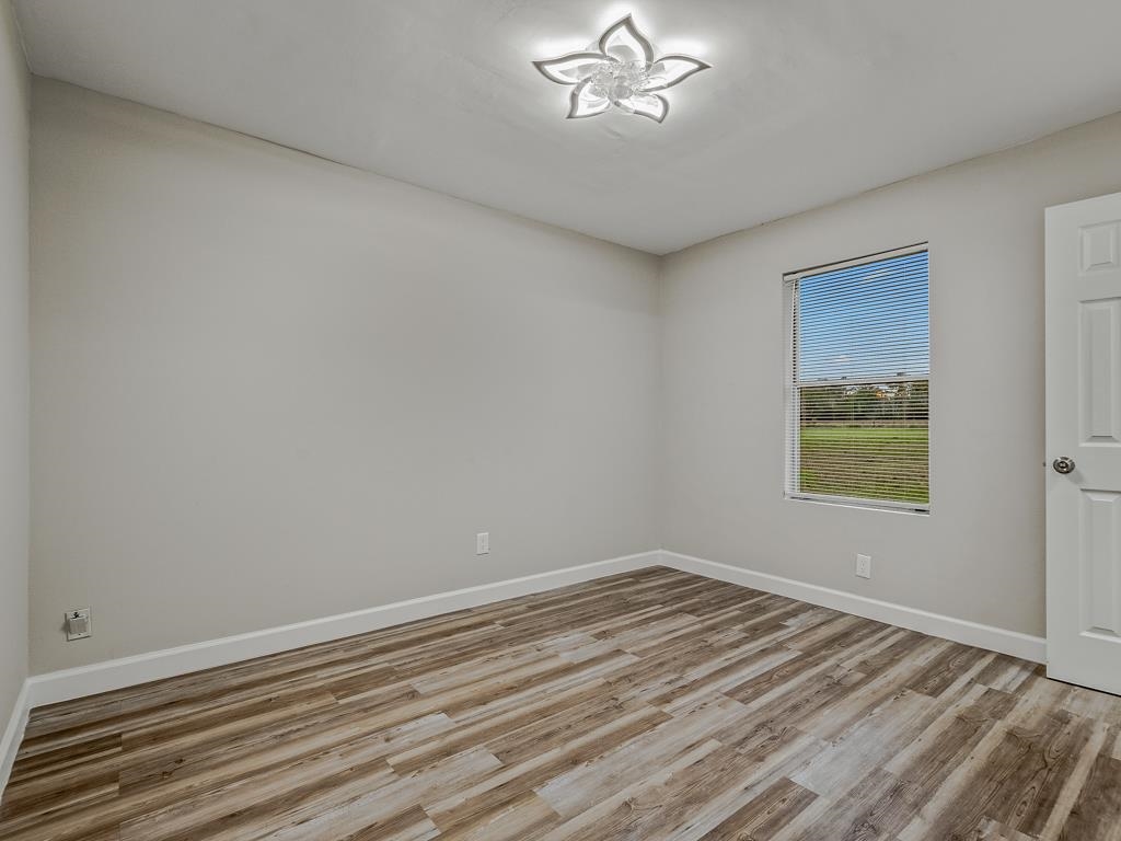 2815 Highway 69 Grand Ridge, FL 32442 - Photo 24 of 30