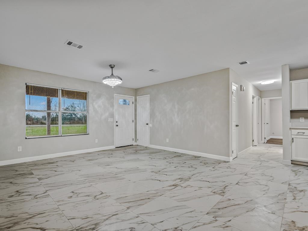 2815 Highway 69 Grand Ridge, FL 32442 - Photo 8 of 30