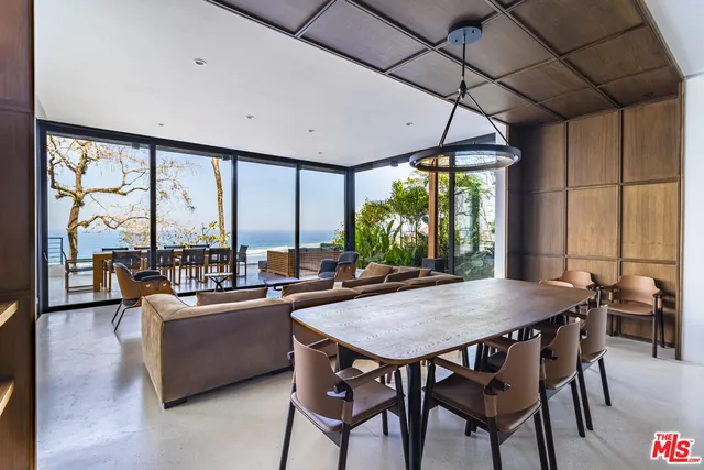 $12,800,000 | 0 Playa Hermosa Santa Teresa Costa Rica, Clare, XX 60111