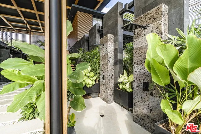 $12,800,000 | 0 Playa Hermosa Santa Teresa Costa Rica, Clare, XX 60111