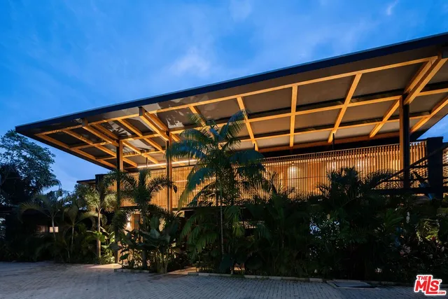 $12,800,000 | 0 Playa Hermosa Santa Teresa Costa Rica, Clare, XX 60111